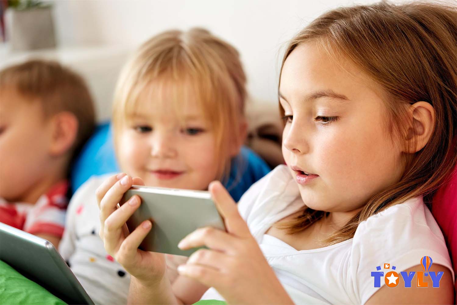 عوارض بازی با موبایل برای کودکان